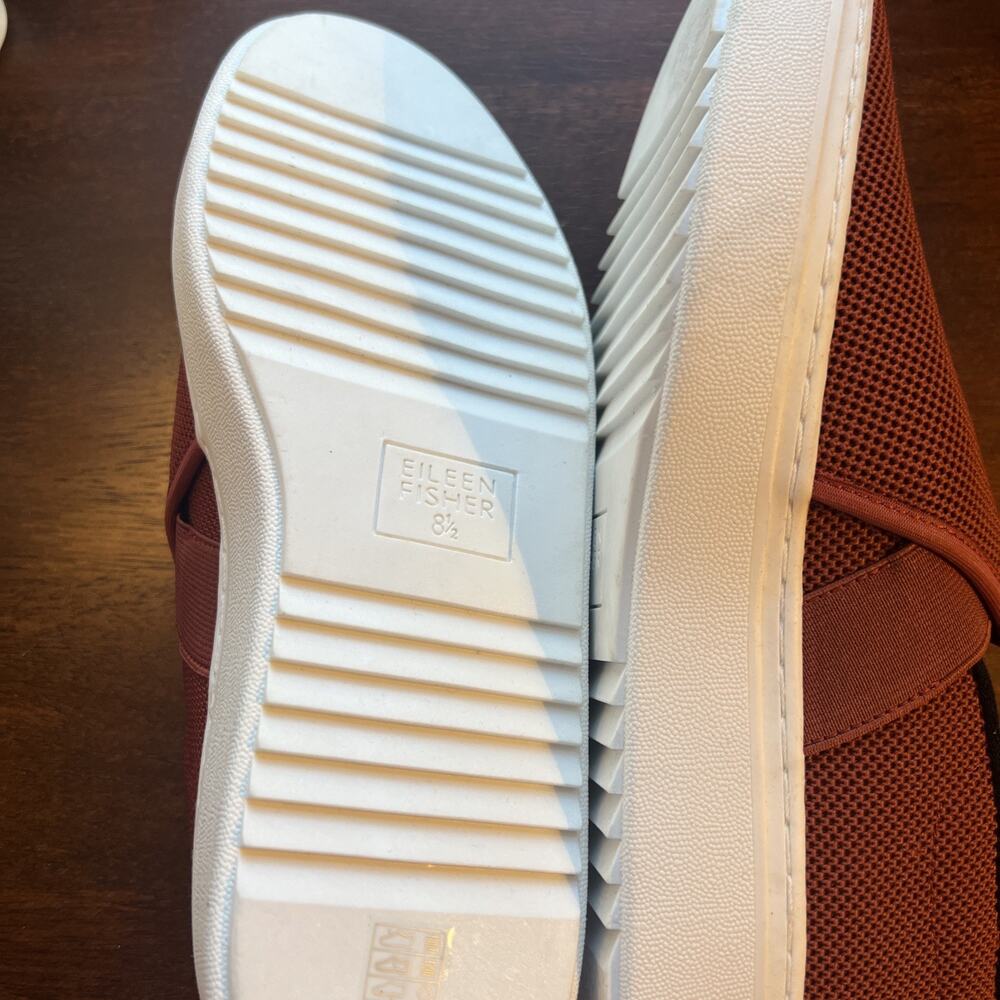 Eileen Fisher Women's Platform Sneakers Never Worn 8.5‎ Red Brown - Picture 3 of 7